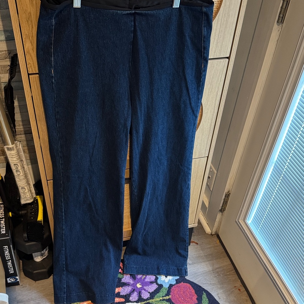Lysse Dark Blue Flare Jeans